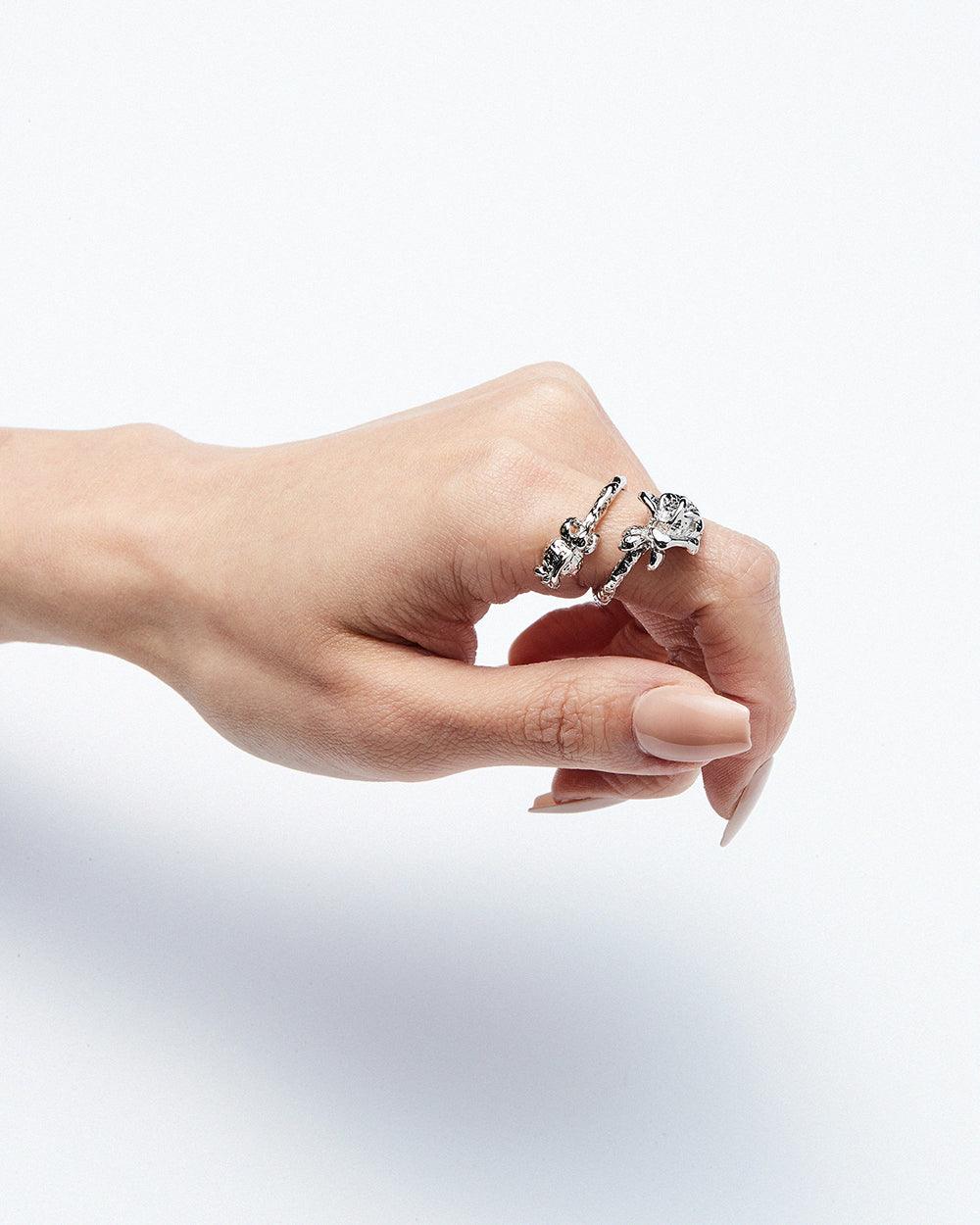 Wild Rose Twisted Ring Silver