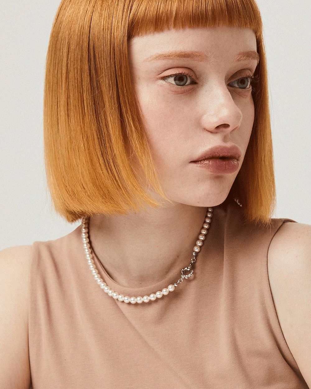 Rose Hook Pearl Necklace Silver