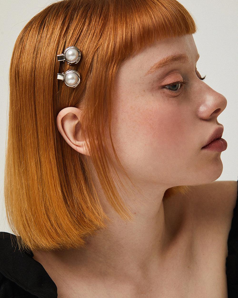 Savage Pearl Hair Pin