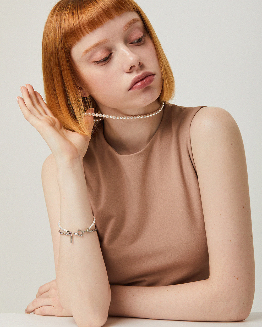 Rose Hook Pearl Bracelet Silver