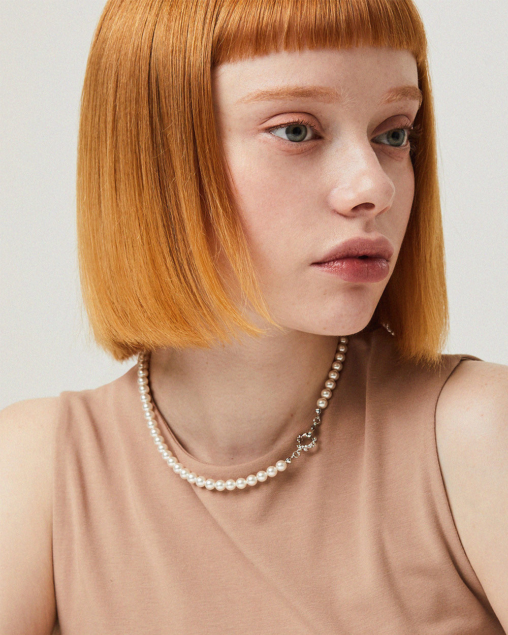 Rose Hook Pearl Necklace Silver