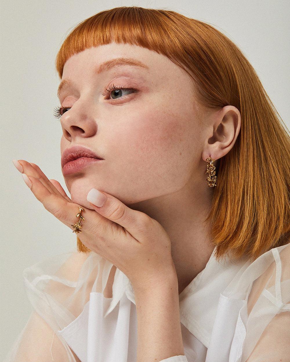 Wild Rose Wreath Ring Gold