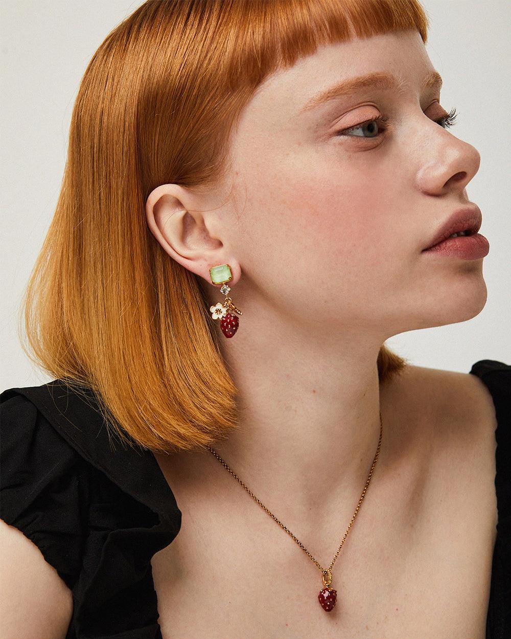 Berry Pendant Necklace Red