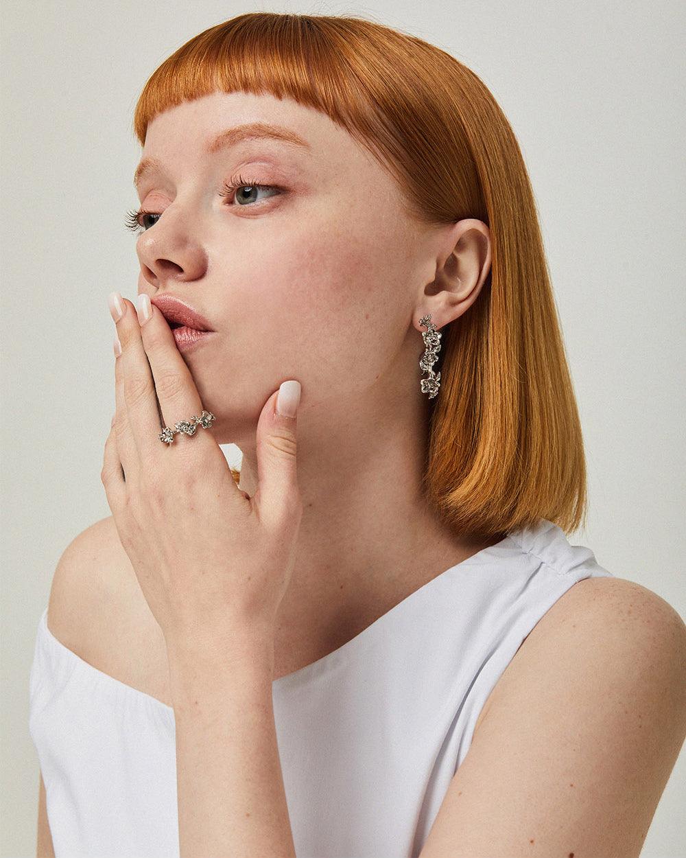 Wild Rose Wreath Ring Silver