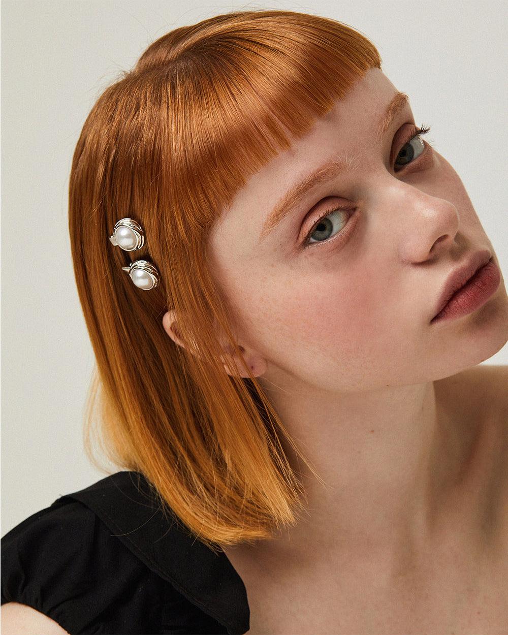 Savage Pearl Hair Pin