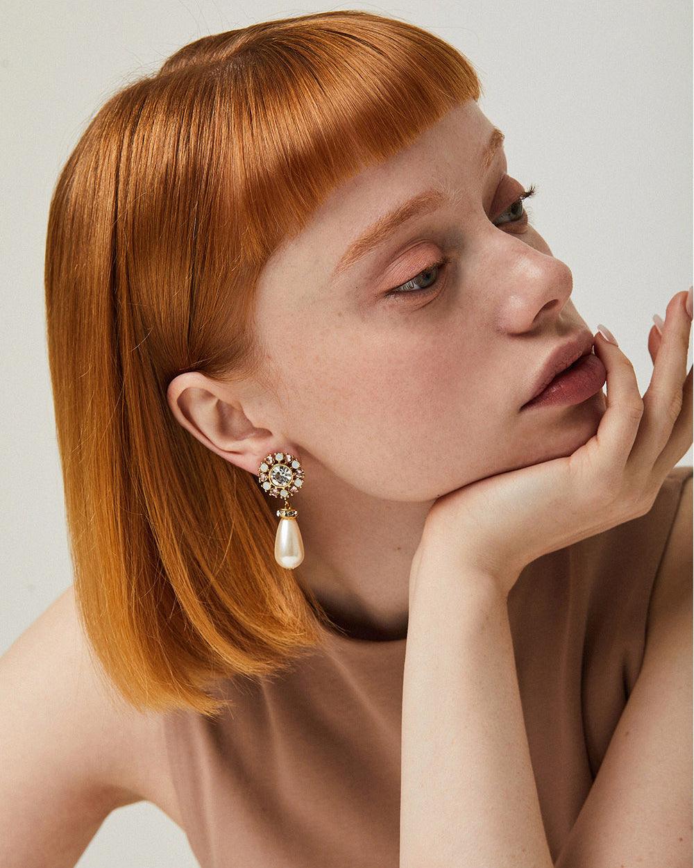 Bella Pearl Earrings