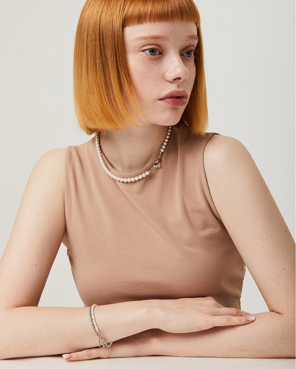 Rose Hook Pearl Bracelet Silver