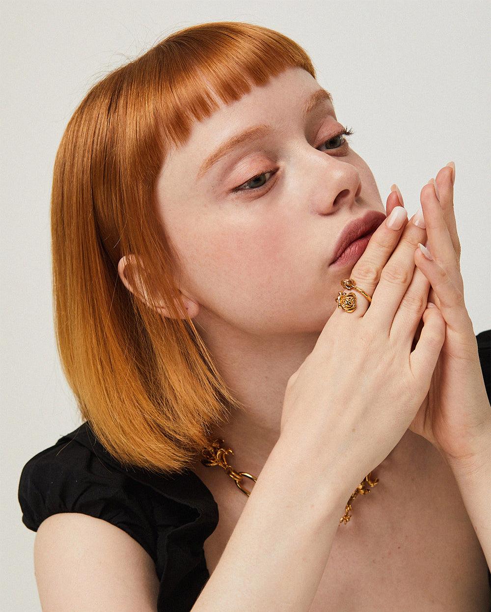 Wild Rose Twisted Ring Gold