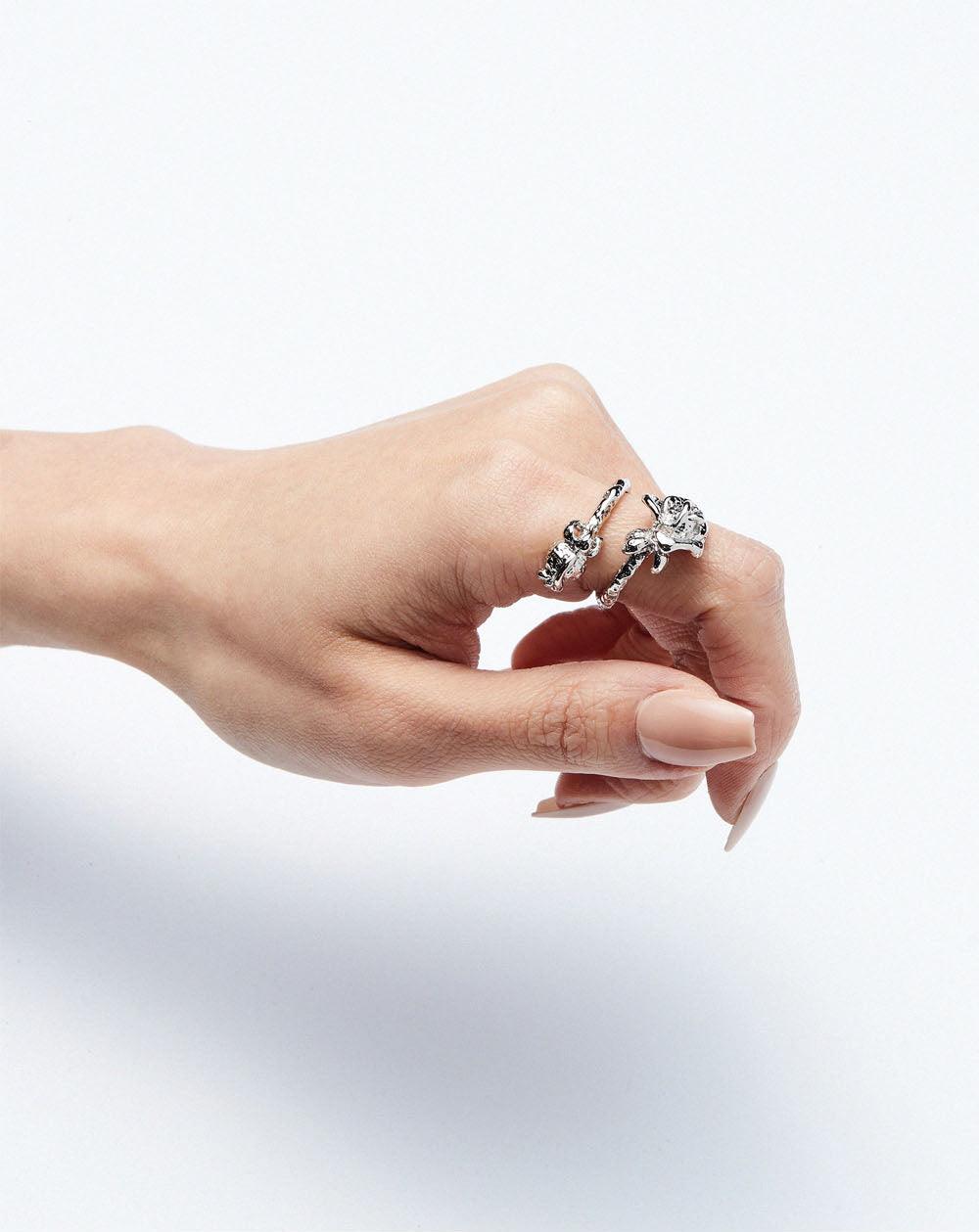 Wild Rose Twisted Ring Silver