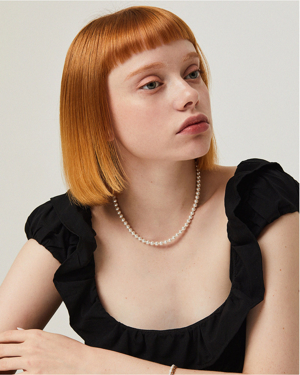 Rose Hook Pearl Necklace Silver