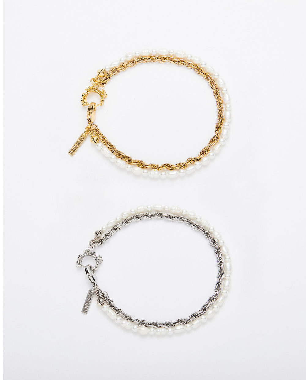 Rose Hook Pearl Bracelet Silver