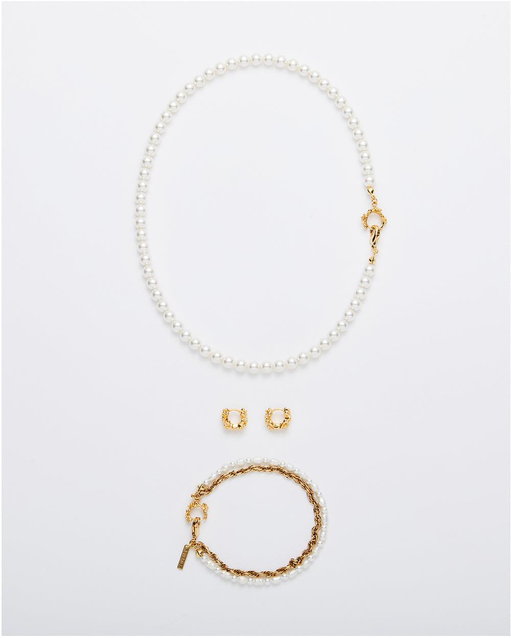 Rose Hook Pearl Necklace Gold
