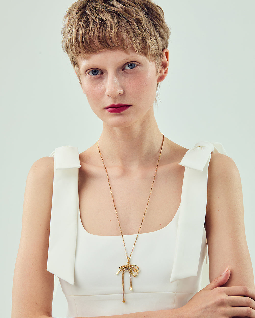 Tied Motion Long Necklace