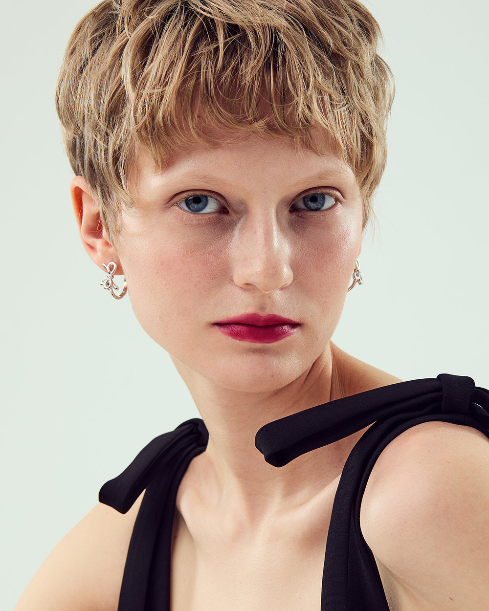 Tied Motion Hoop Earrings