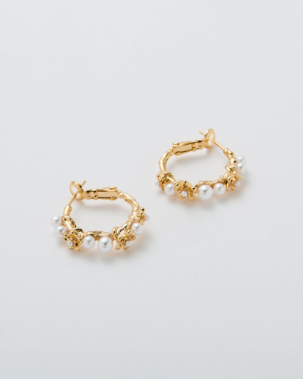 Pearlblush Hoop Gold Earrings - 2 Sizes
