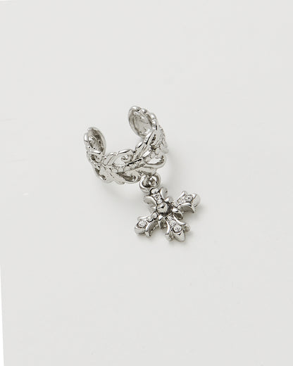 Gothic Romance Earcuff